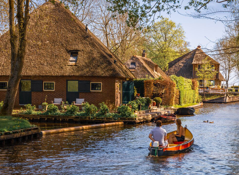 Nederland | Fietsrondreis langs Giethoorn en door Drenthe | 5 dagen