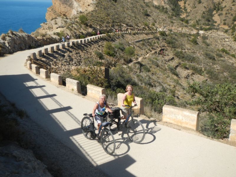 Spanje | Benidorm | Een heerlijke ochtend op de bicicleta! | 2 uur