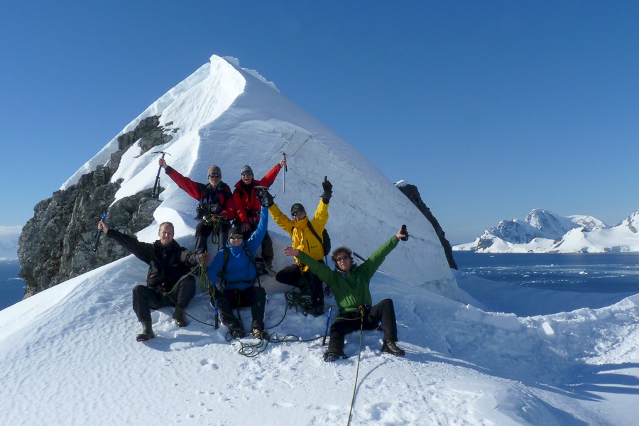 Antarctica | Cruise Expeditiereizen Basecamp Antarctica Plancius Ortelius | 13 dagen