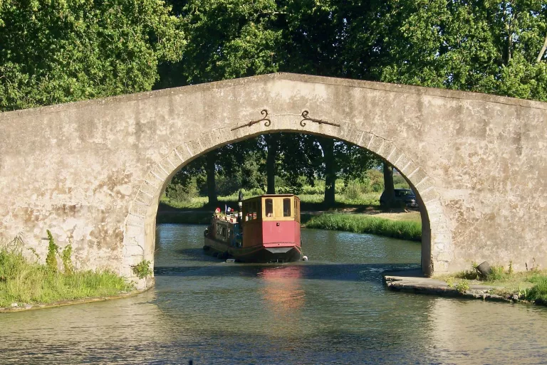 Frankrijk | Individuele Fietsvakantie | Canal des Deux Mers van Bordeaux naar Sète | 12 dagen