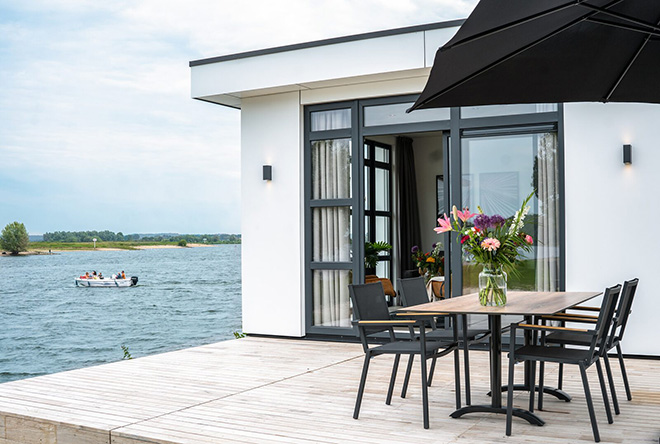 Betuwe | Watervilla Maurik | 2 persoons villa aan de Nederrijn | 3 of meer dagen